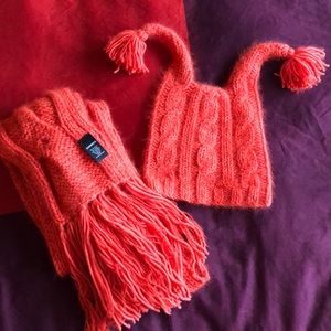 Express Hat and Glove set
